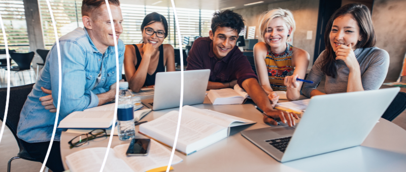 ¿Cómo adaptar los planes de estudio universitarios para la era digital