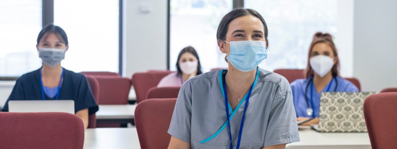 Cuánto dura la carrera de enfermería en Estados Unidos?