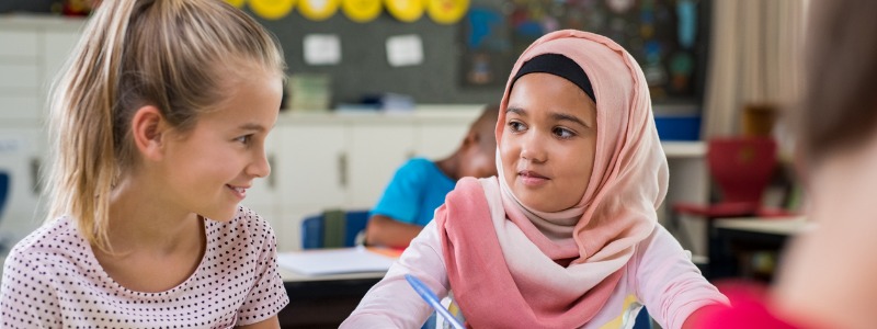 nina-musulmana-escuela-discriminacion