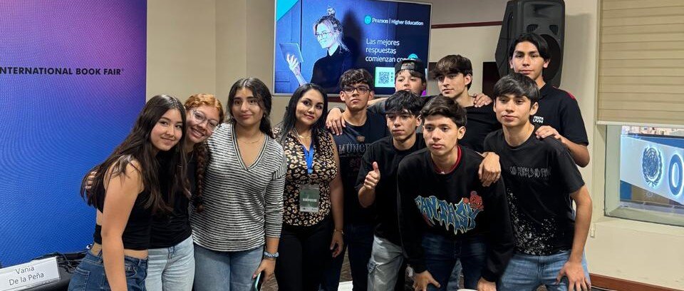 IA-una-nueva-experiencia-educativa-FIL-Guadalajara-2024