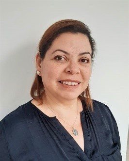 <strong>janec Paredes</strong>